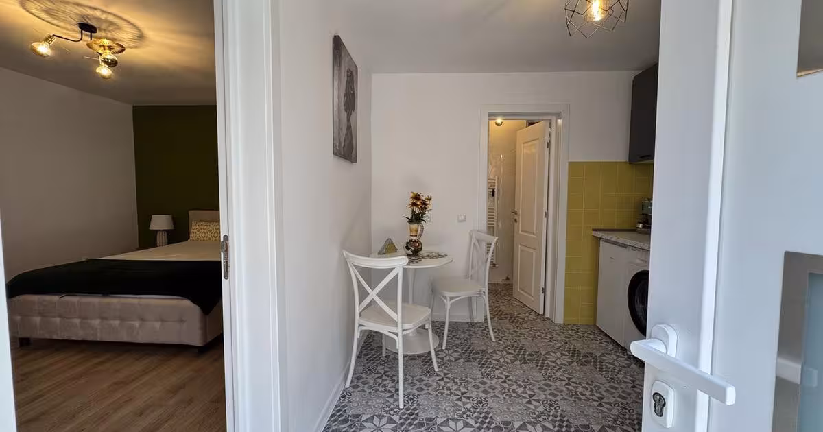 Garsonieră decomandată în zona Blumăna, Brașov