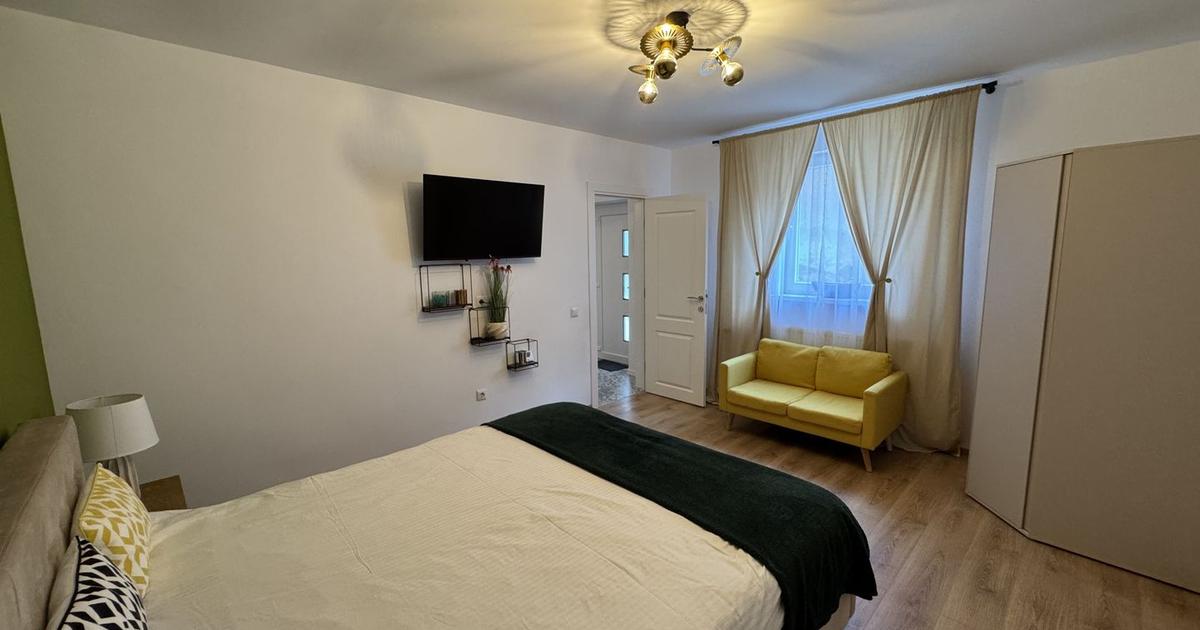 Garsonieră decomandată în zona Blumăna, Brașov