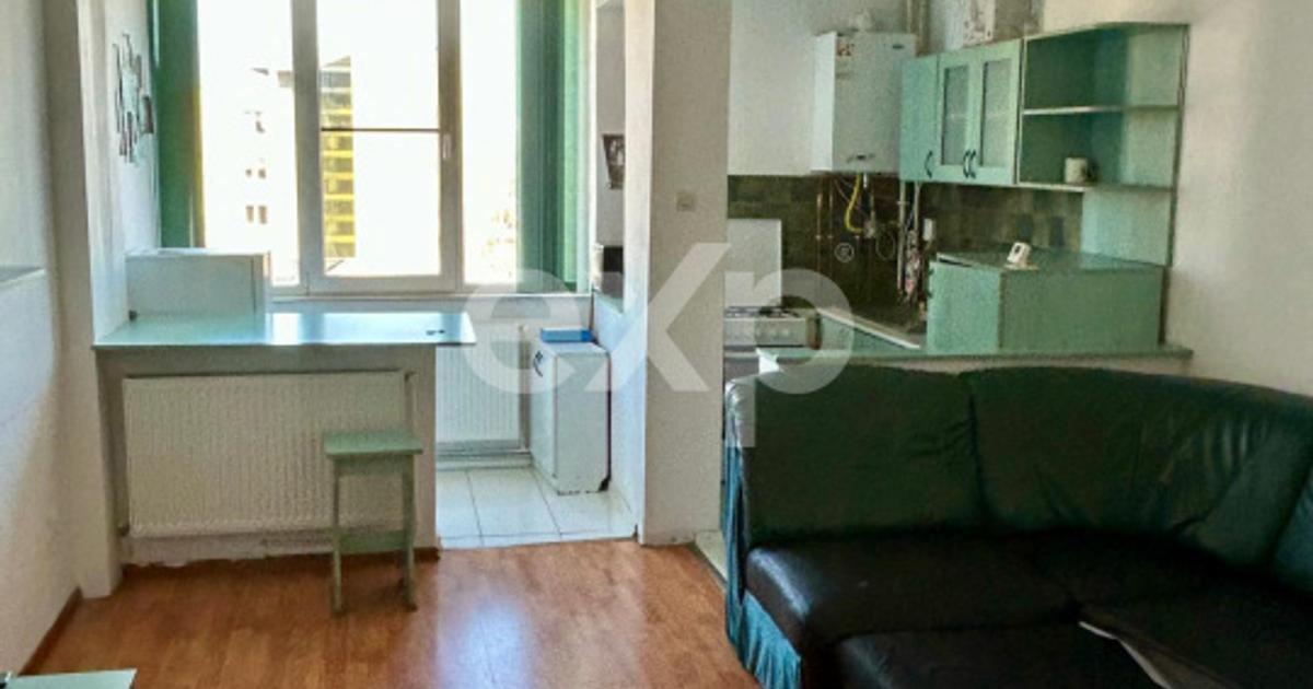 Garsonieră decomandată în zona Centrul Civic, Brașov