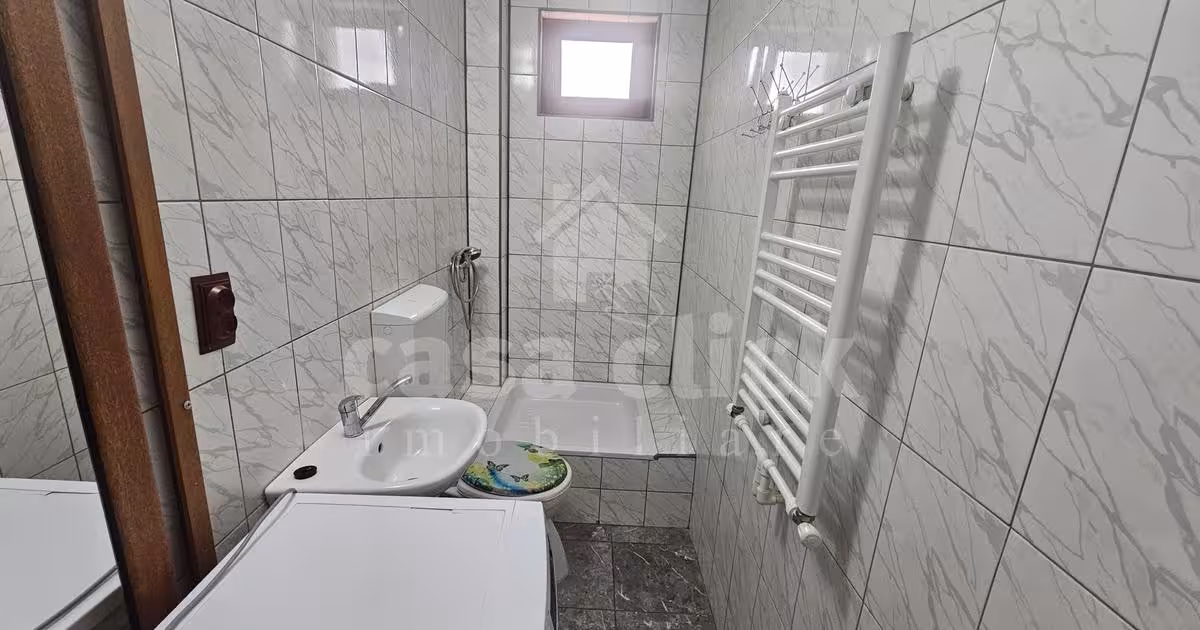 Garsonieră semidecomandată în zona Micro 16, Galați preț 1.500 RON / lună | Imobiliare.ro