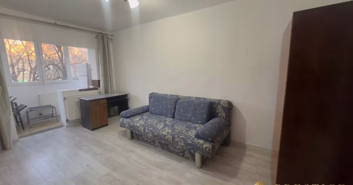 Garsonieră decomandată în zona Calea Aradului, Oradea
