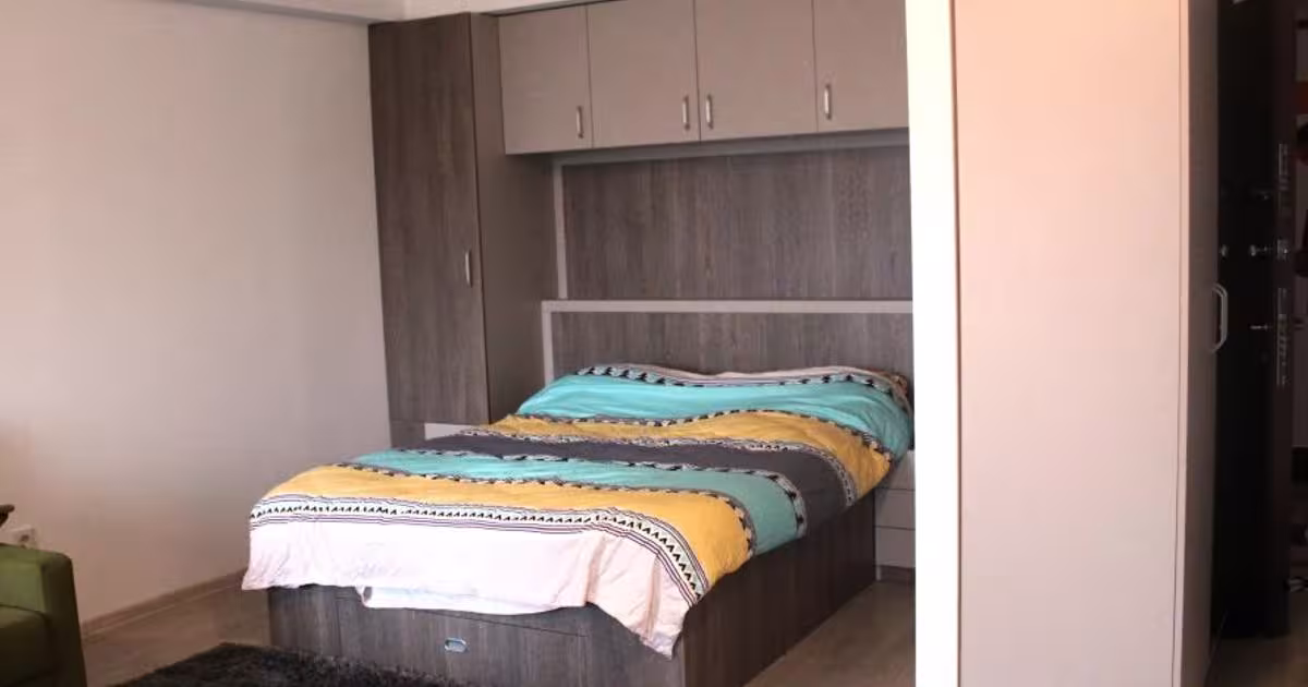 Garsonieră decomandată în zona Central, Otopeni