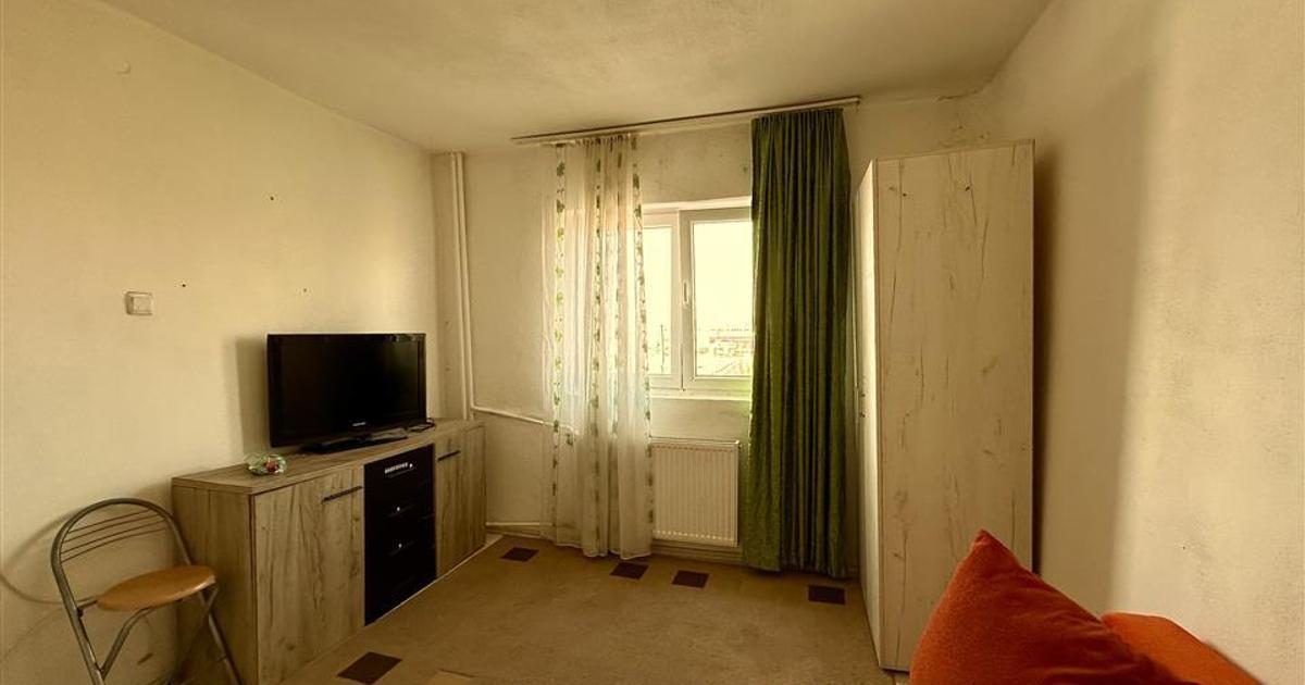 Garsonieră decomandată în zona 6 Vânători, Arad