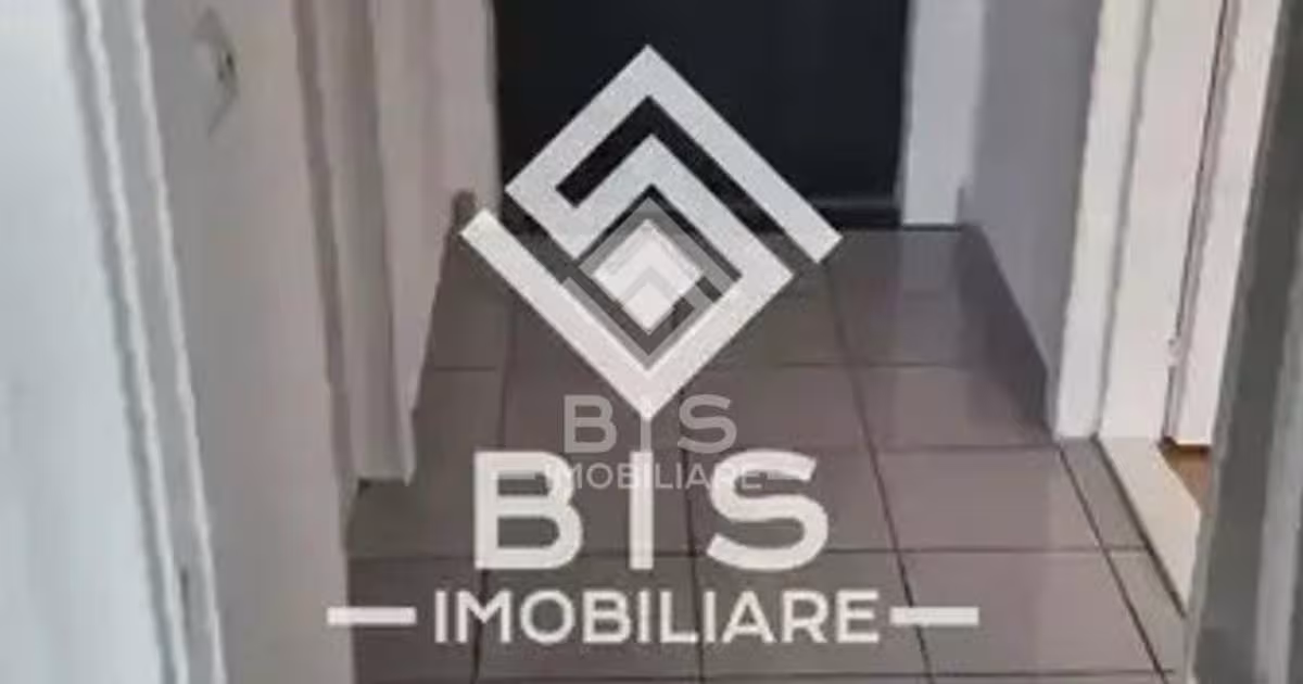 Garsonieră decomandată în zona Decebal, Bistrița