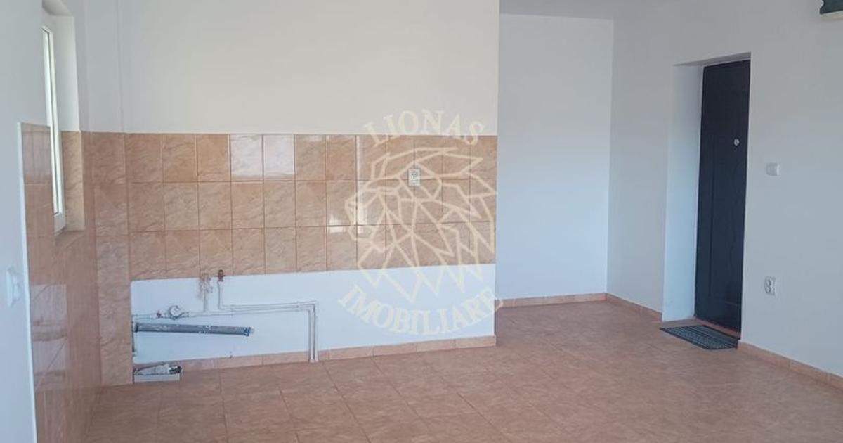 Garsonieră semidecomandată în zona Sud, Bistrița