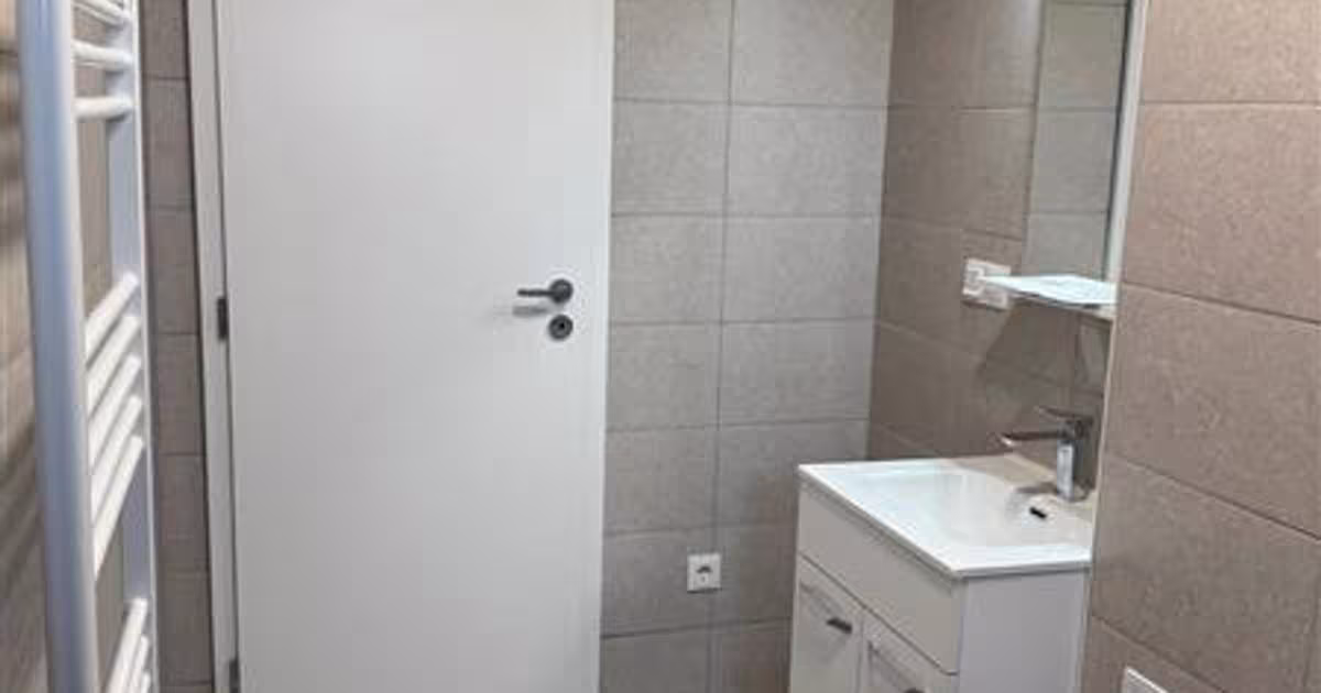 Garsonieră decomandată în zona Sud, Bocșa