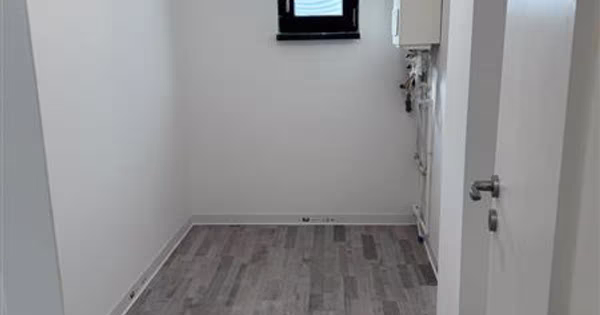 Garsonieră decomandată în zona Sud-Vest, Bocșa