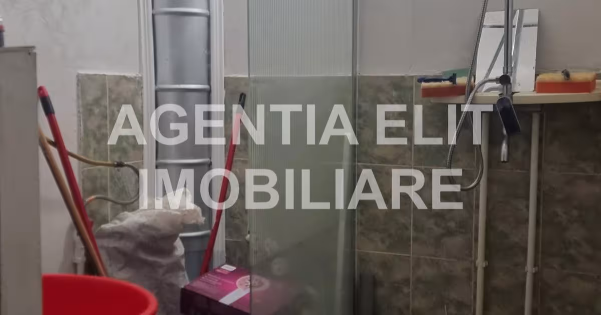 Garsonieră semidecomandată în zona Central, Botoșani