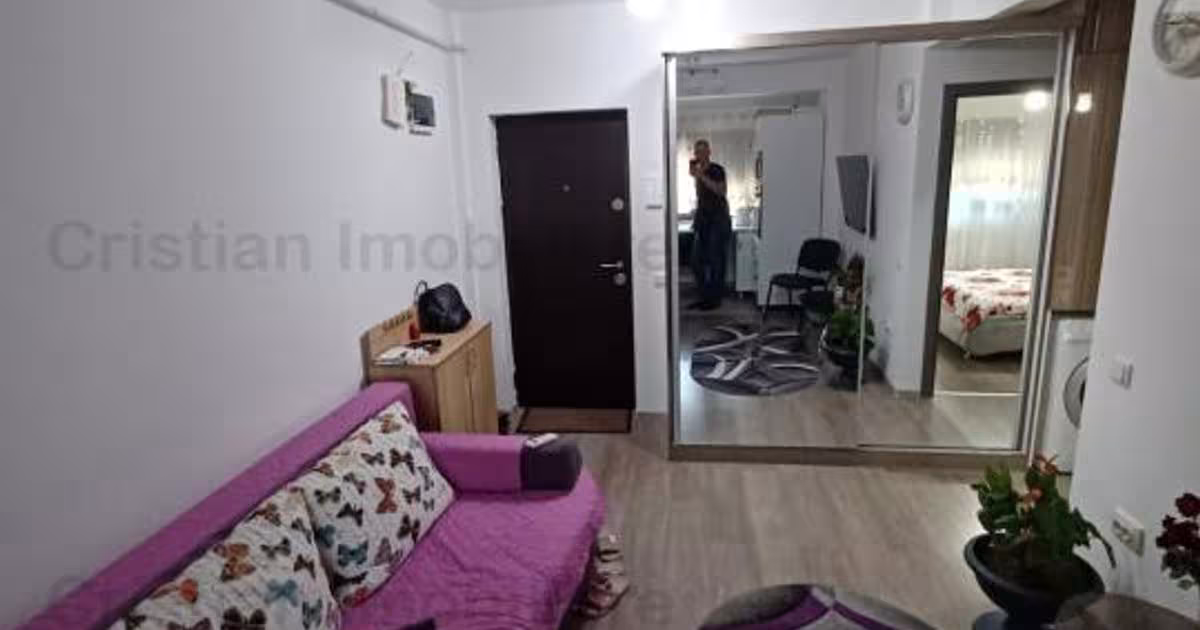 Garsonieră decomandată în zona Radu Negru, Brăila