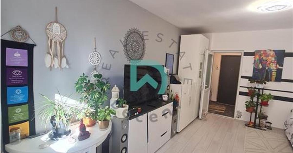 Garsonieră semidecomandată în zona Noua, Brașov