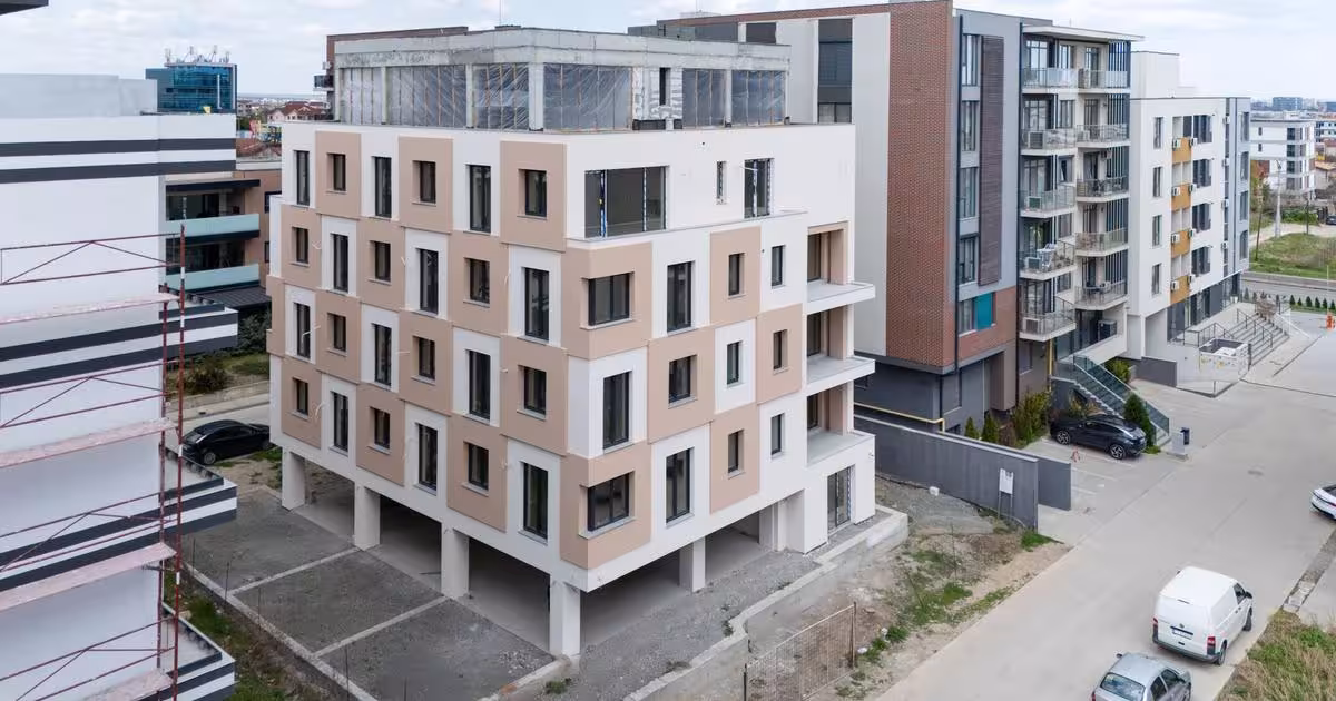 Garsonieră decomandată în zona Tomis Plus, Constanța