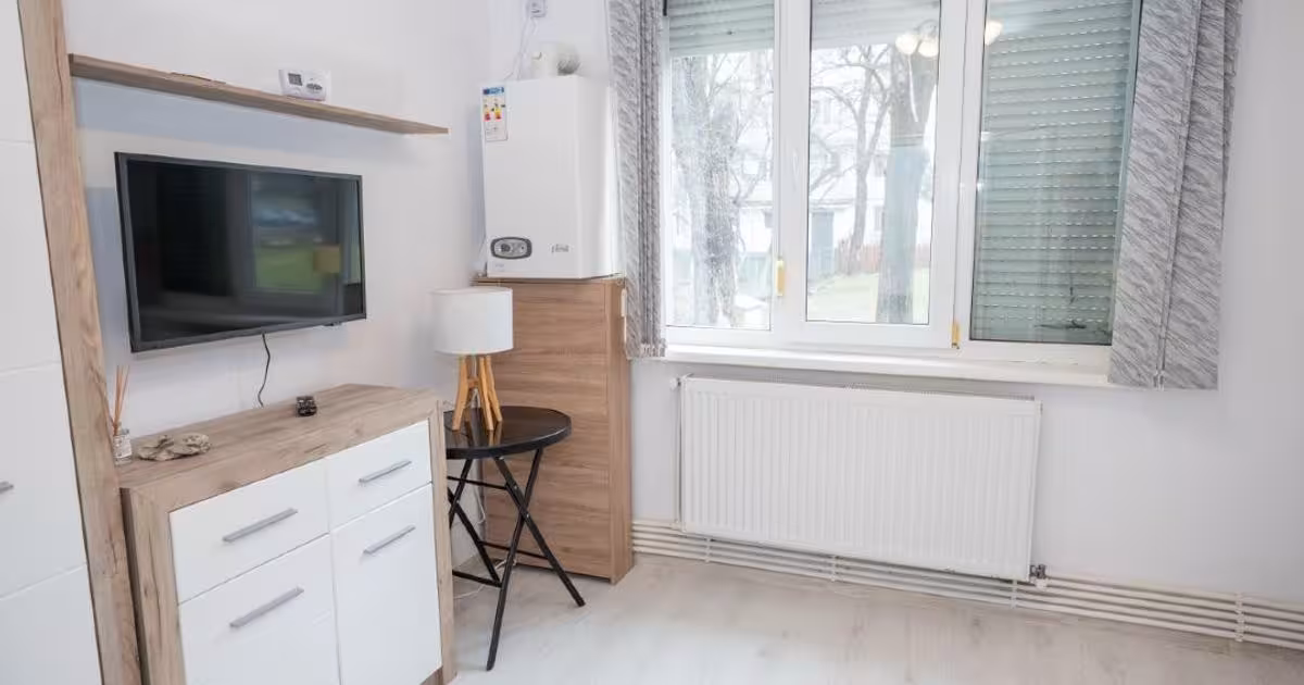 Garsonieră decomandată în zona Micro 17, Galați
