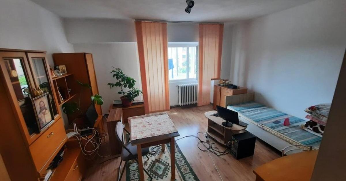 Garsonieră decomandată în zona Păcurari, Iași