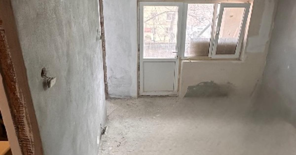 Garsonieră circulară în zona Central, Orăștie