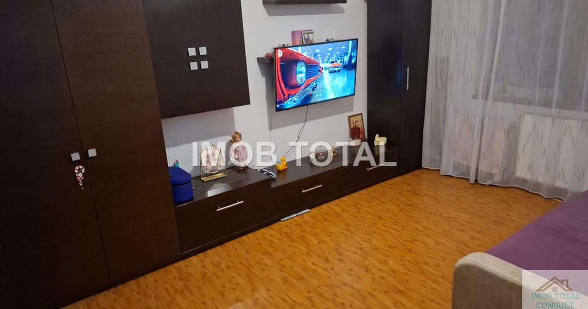 Garsonieră decomandată în zona Central, Pitești