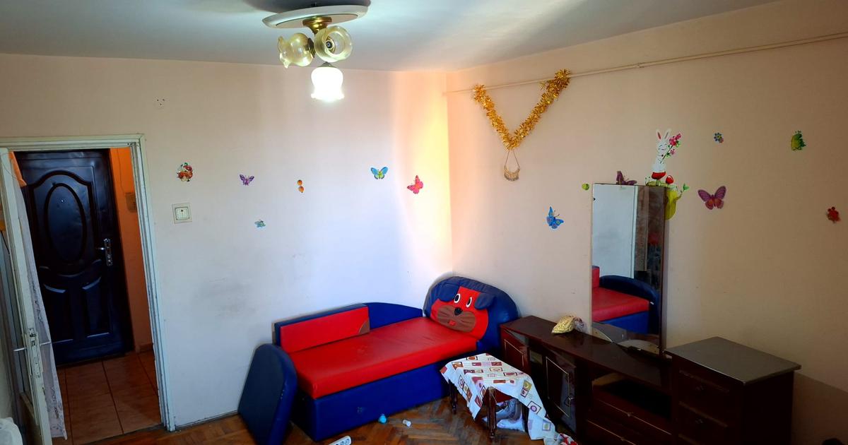 Garsonieră semidecomandată în zona Craiovei, Pitești