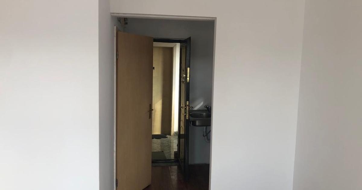 Garsonieră semidecomandată în zona Est, Pitești