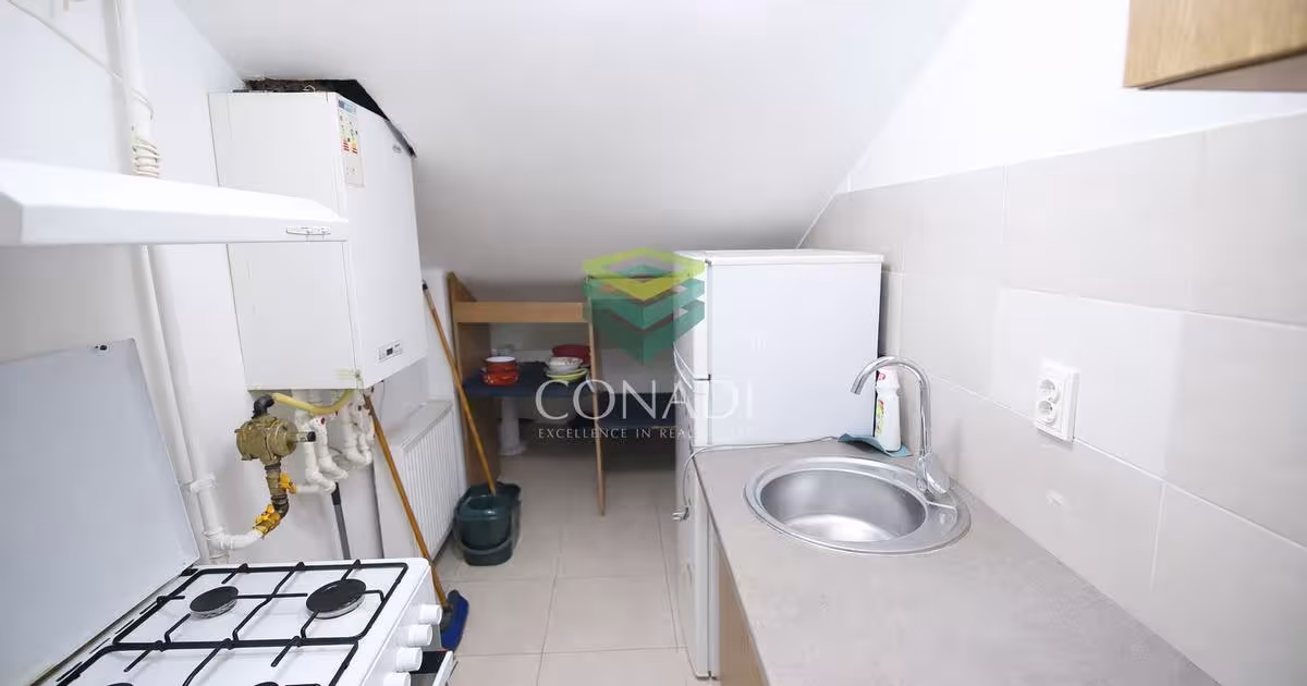 Garsonieră decomandată în zona Central, Popești-Leordeni