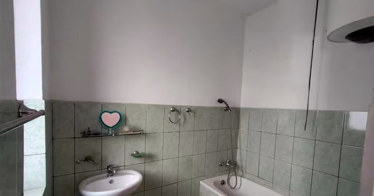 Garsonieră decomandată în zona Muncitoresc, Reșița