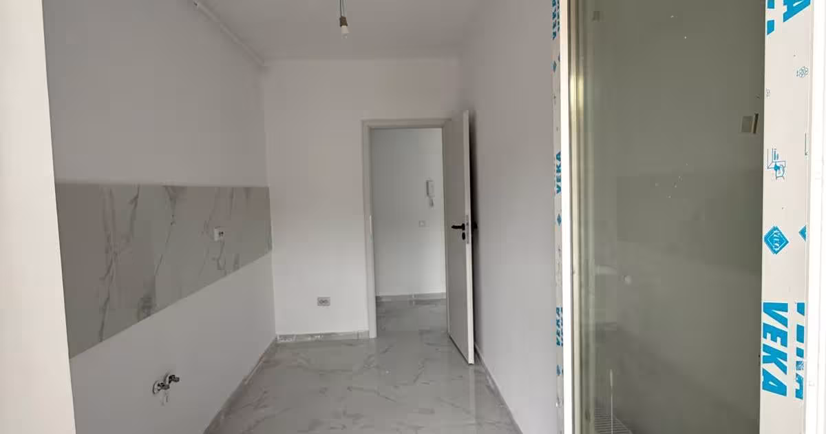Garsonieră decomandată în zona Militari, Sector 6
