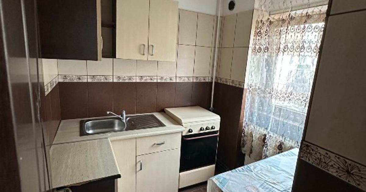 Garsonieră 29 mp în zona 9 Mai, Târgu Jiu