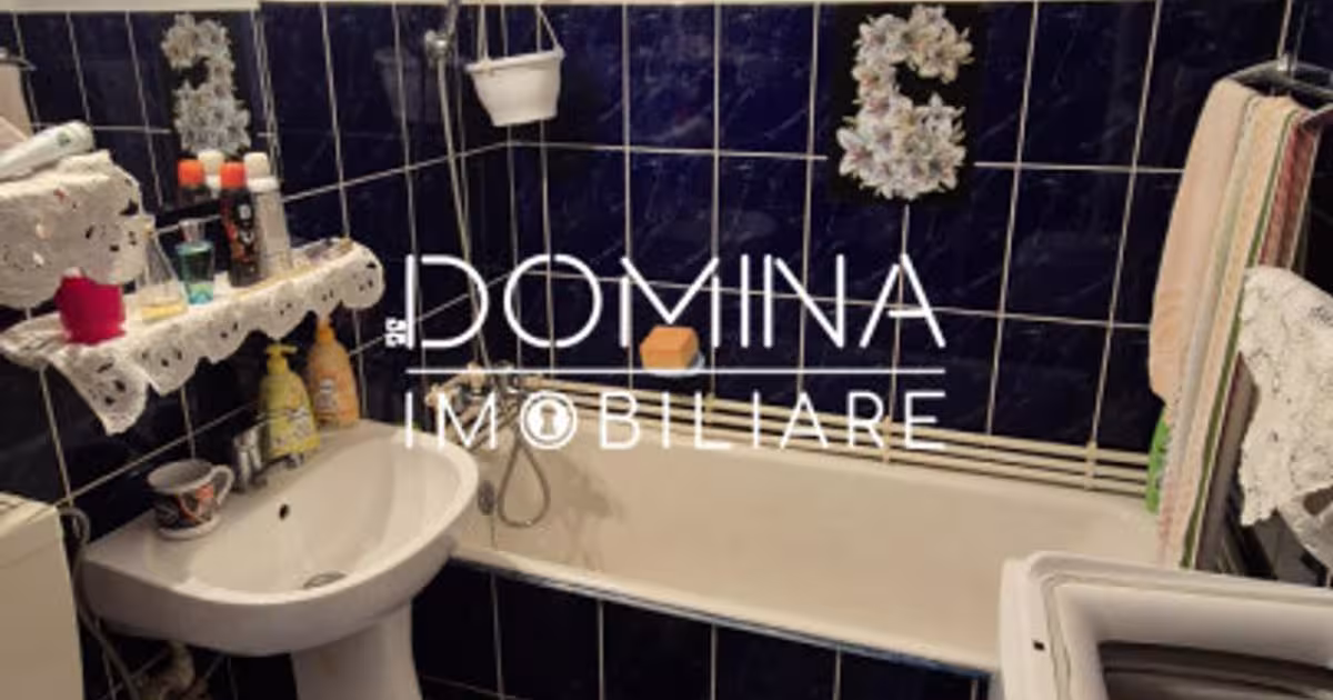 Garsonieră semidecomandată în zona Central, Târgu Jiu