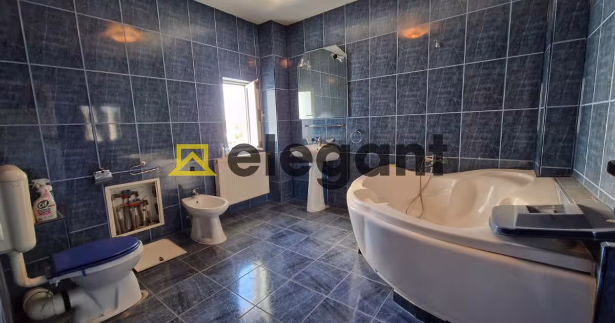 Hotel/Pensiune 590.16 mp în zona Central, Craiova