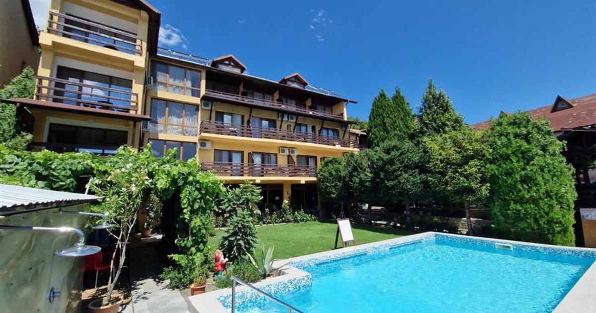 Hotel/Pensiune în Eșelnița