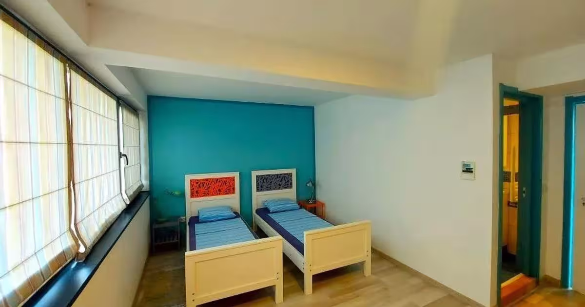 Hotel/Pensiune 1500 mp în Mila 23