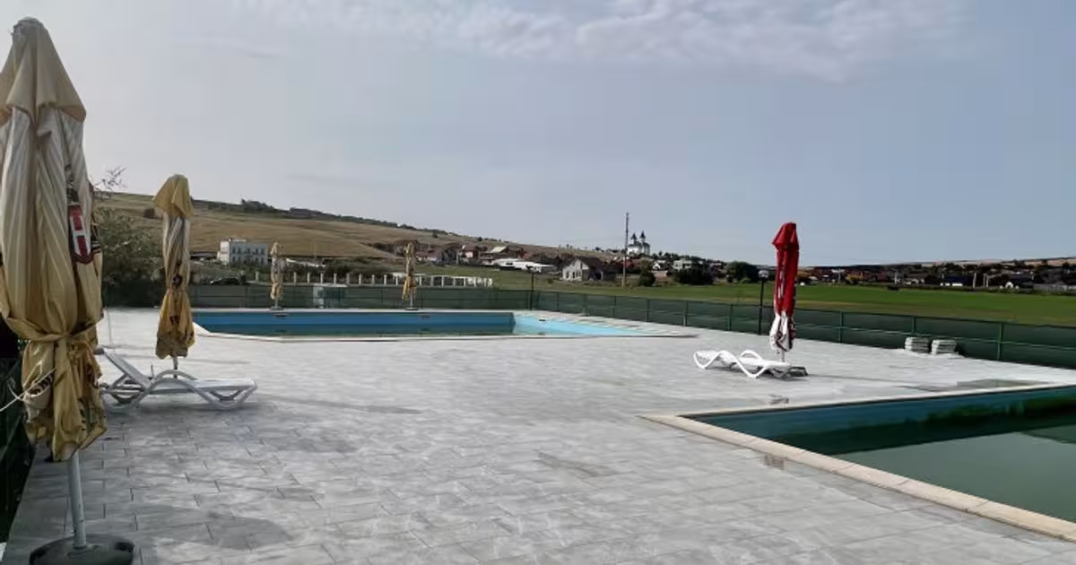 Hotel/Pensiune 220 mp în Muntenii de Sus