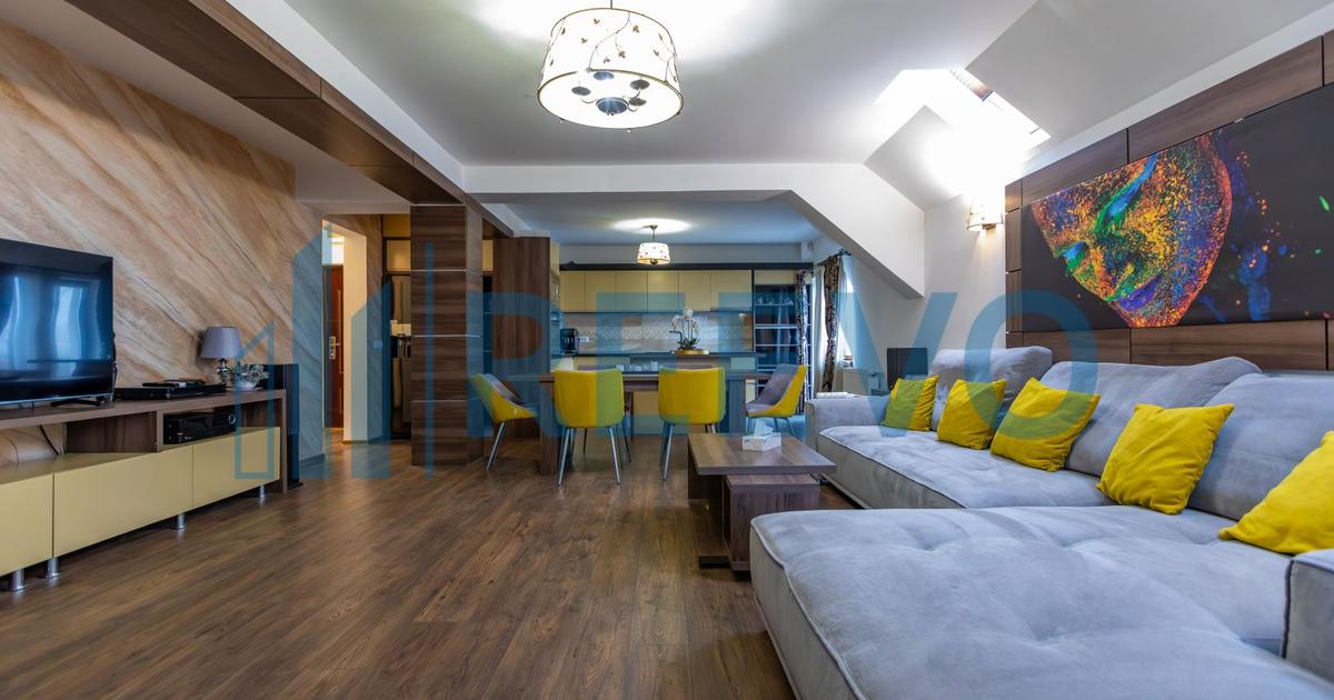 Penthouse decomandat cu 5 camere în zona Calea Moldovei, Bacău