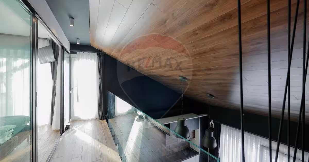 Penthouse decomandat cu 3 camere în zona Central, Oradea