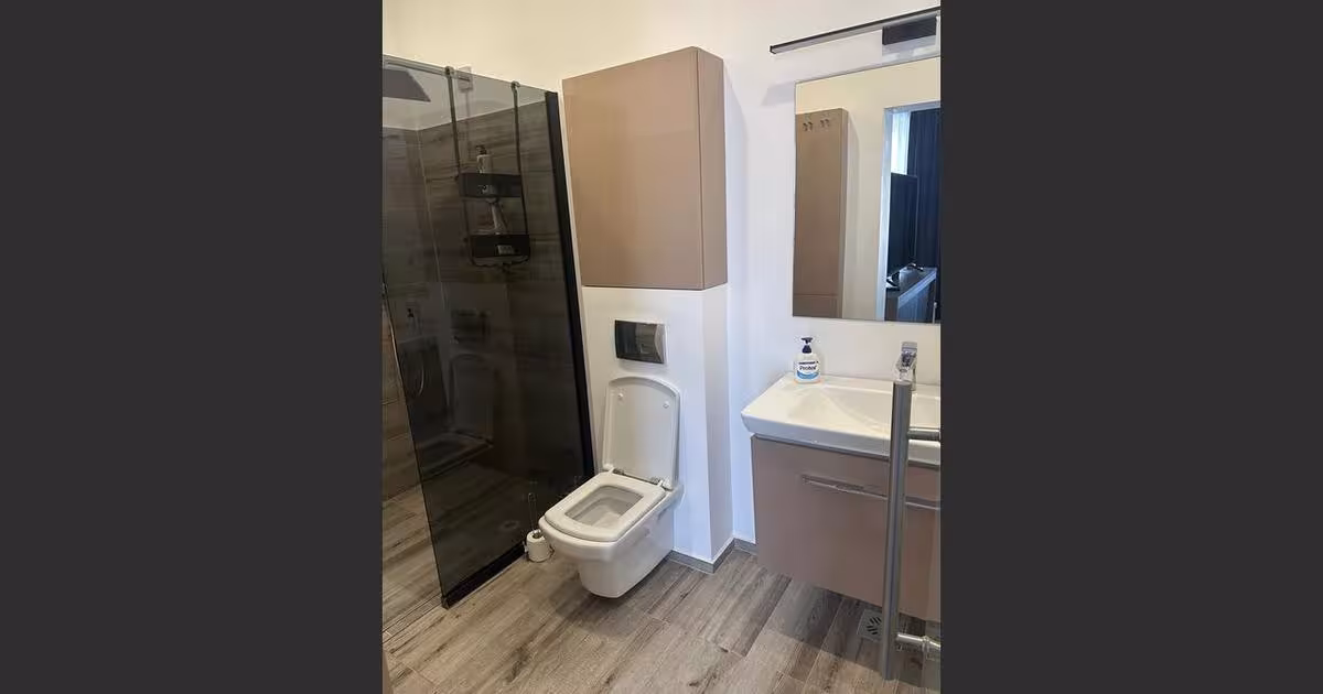 Penthouse decomandat cu 2 camere în zona Central, Târgu Mureș
