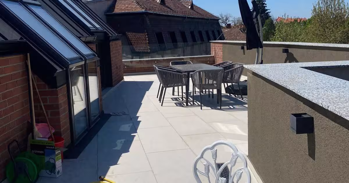 Penthouse decomandat cu 3 camere în zona Cornișa, Târgu Mureș