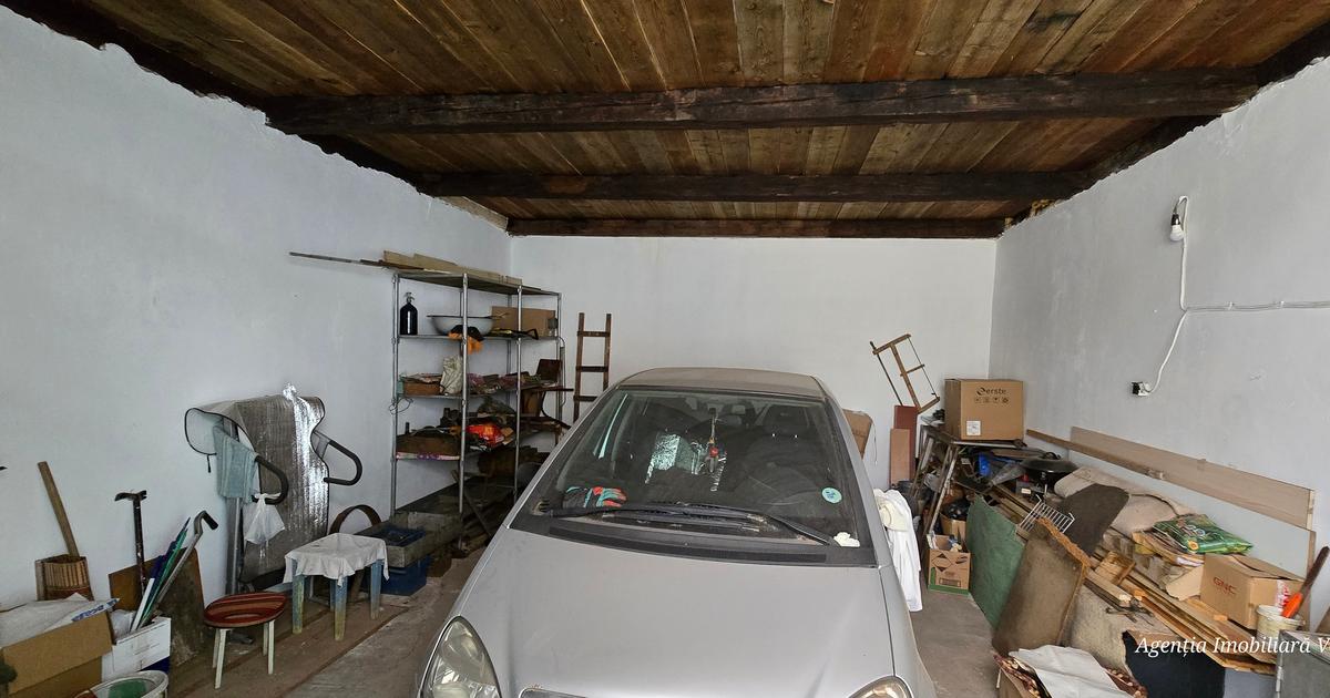 Proprietate specială 30 mp în zona Central, Botoșani