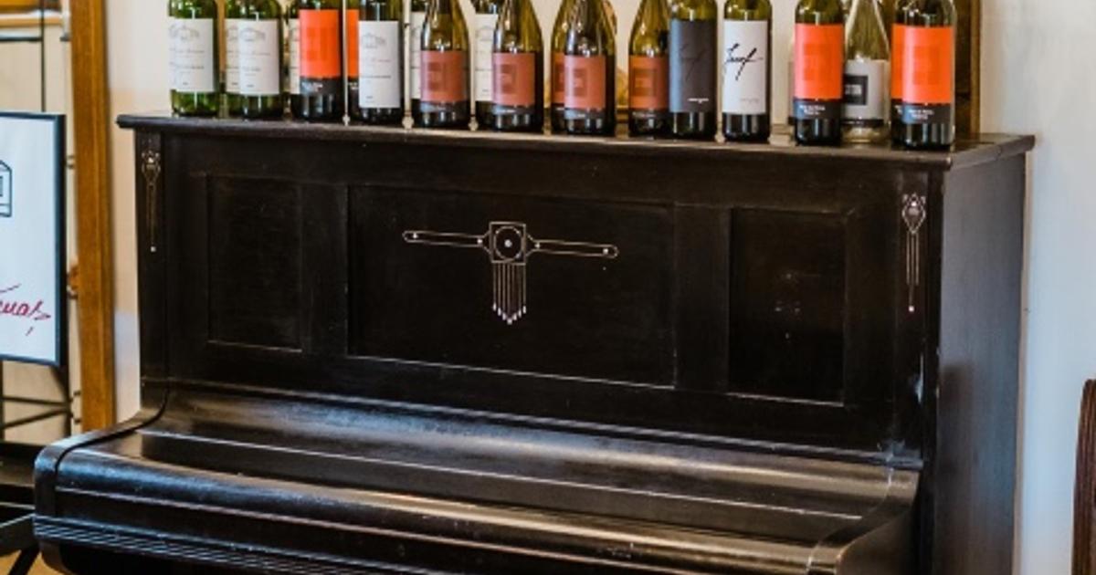 Proprietate specială 1000 mp în Ghioroc