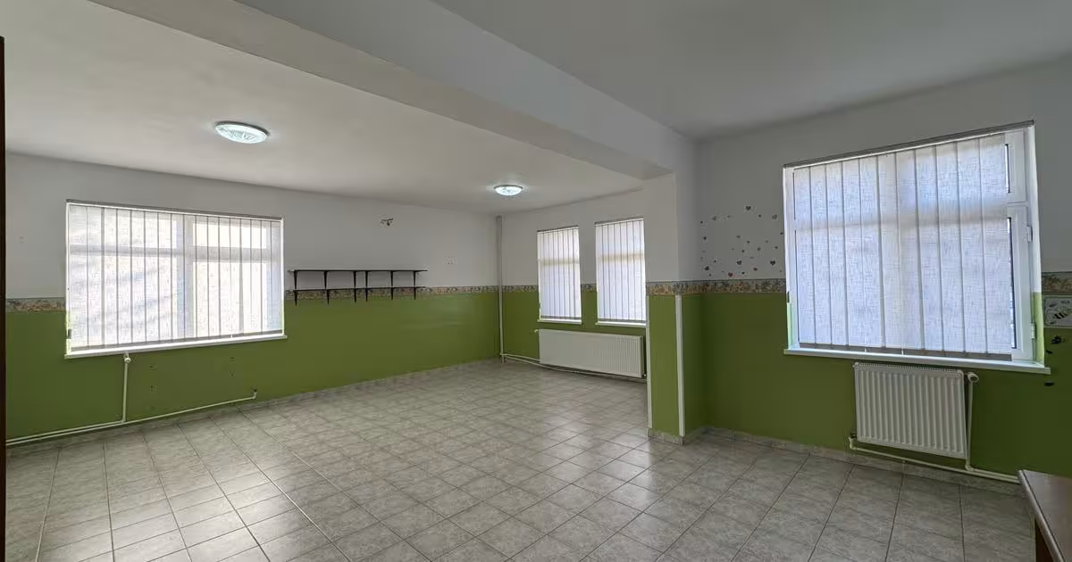 Proprietate specială 827 mp în zona Clociov, Slatina