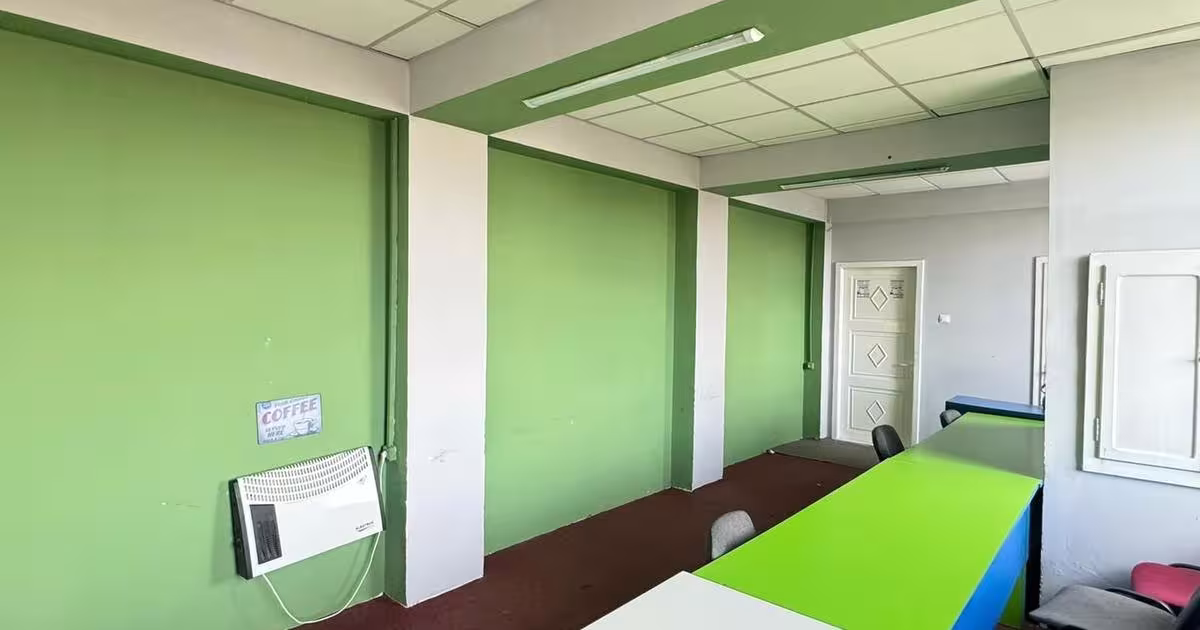Spațiu comercial în zona P-ța Gării, Arad