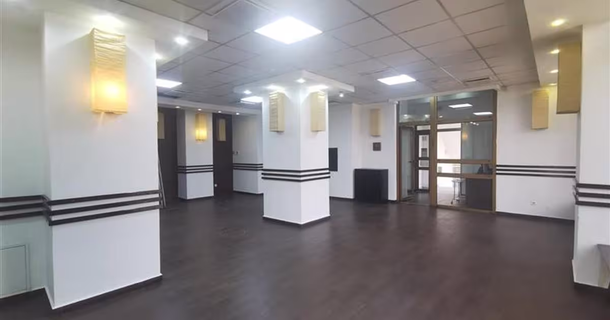 Spațiu comercial 398 mp în zona Central, Bacău