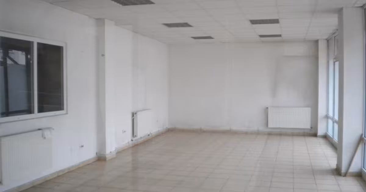 Spațiu comercial 200 mp în zona Orizont, Bacău