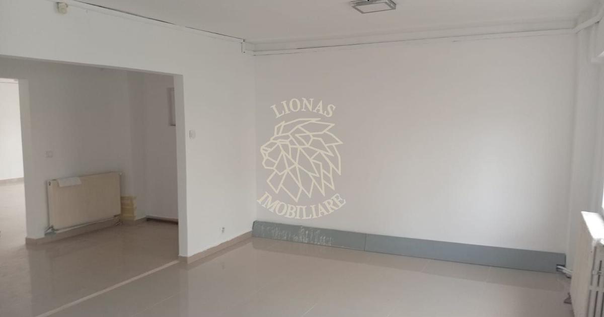 Spațiu comercial în zona Calea Moldovei, Bistrița