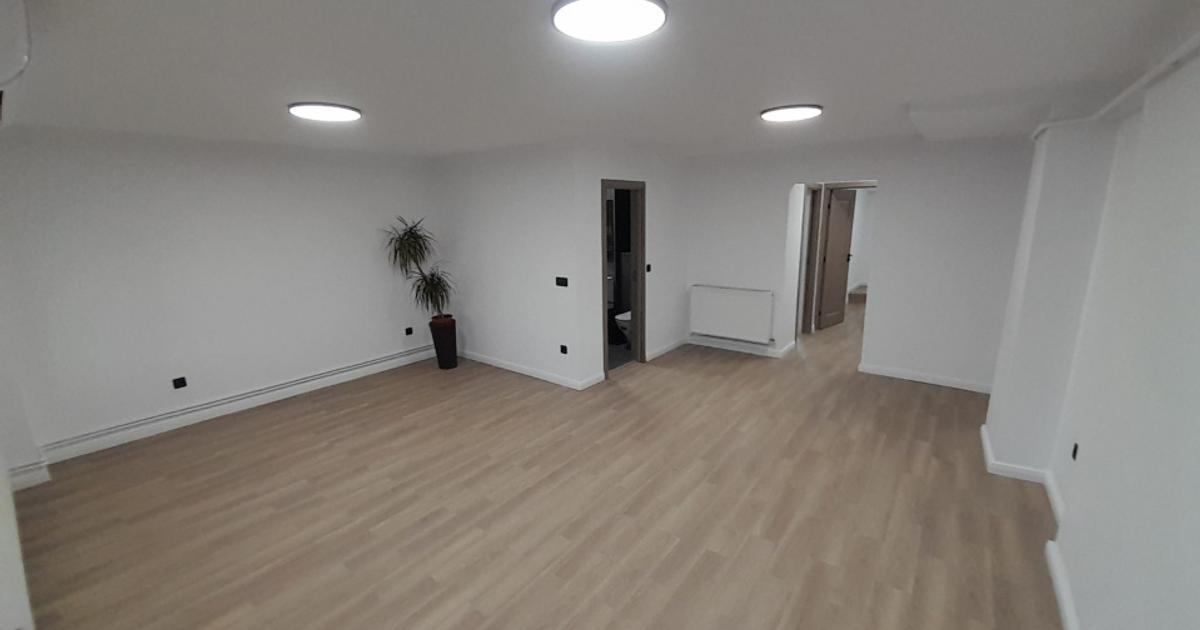 Spațiu comercial 70 mp în zona Decebal, Bistrița