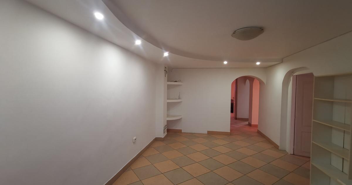 Spațiu comercial 100 mp în zona Central, Botoșani