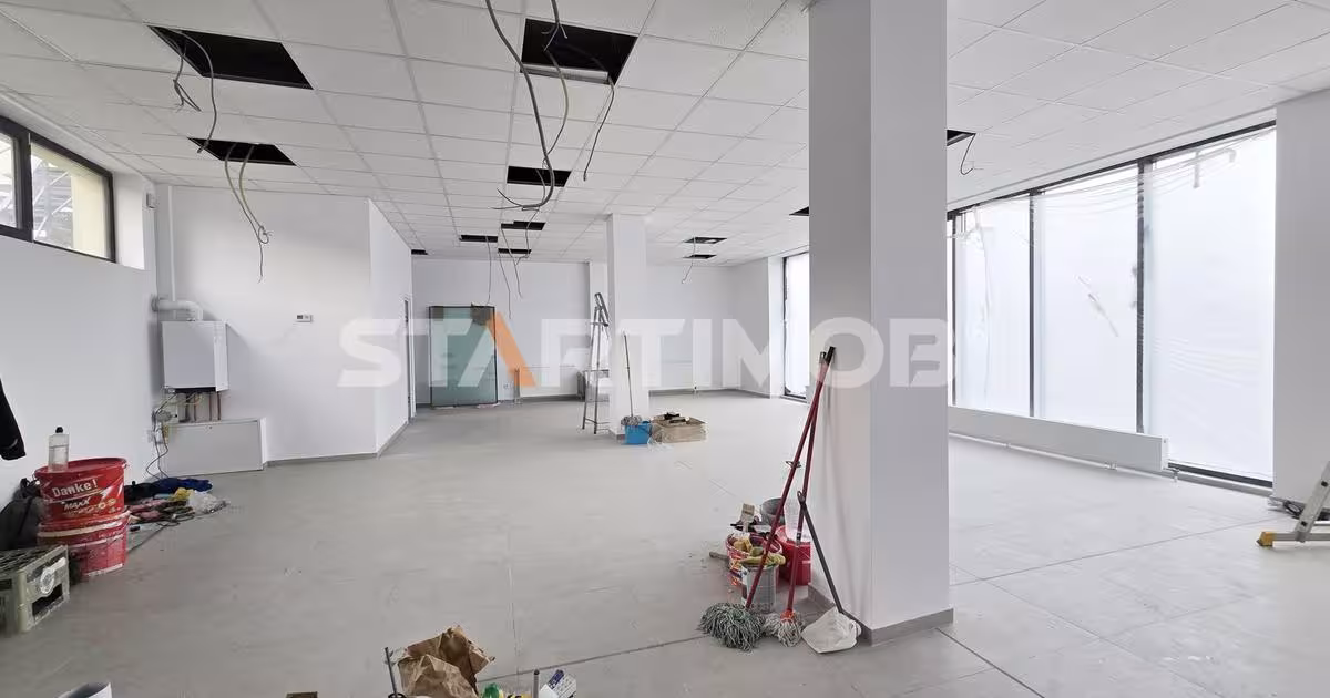 Spațiu comercial în zona Griviței, Brașov