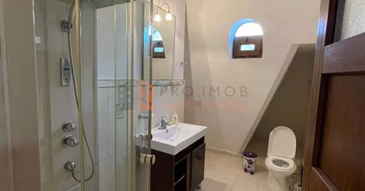 Spațiu comercial 68 mp în zona 1 Decembrie, Buzău