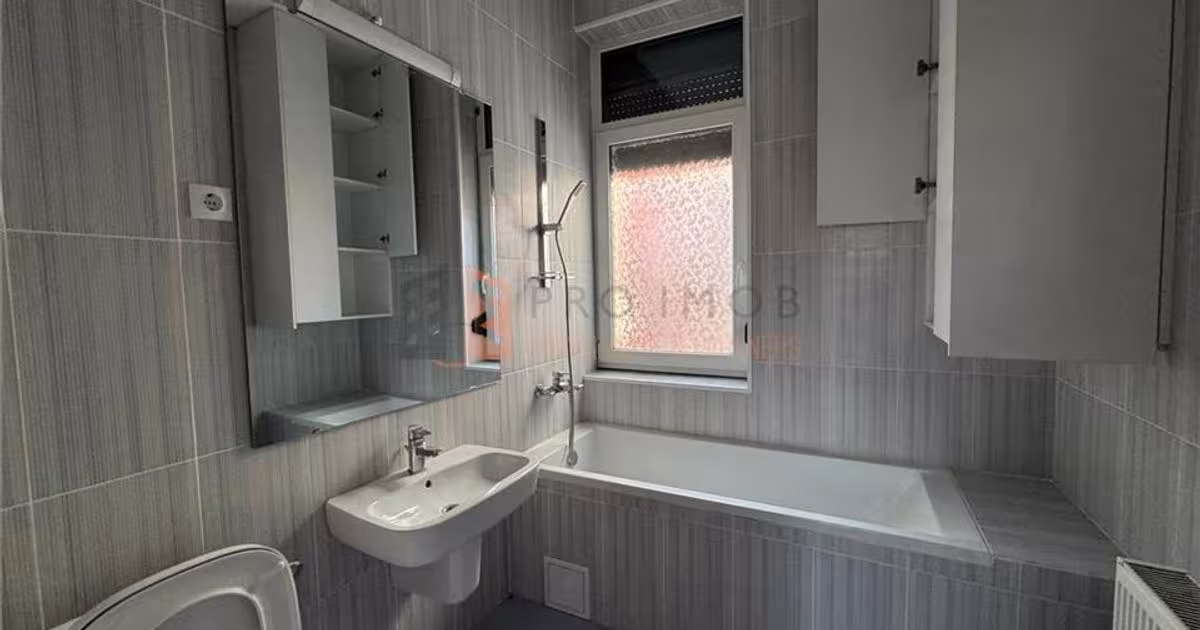 Spațiu comercial 100 mp în zona 1 Decembrie, Buzău