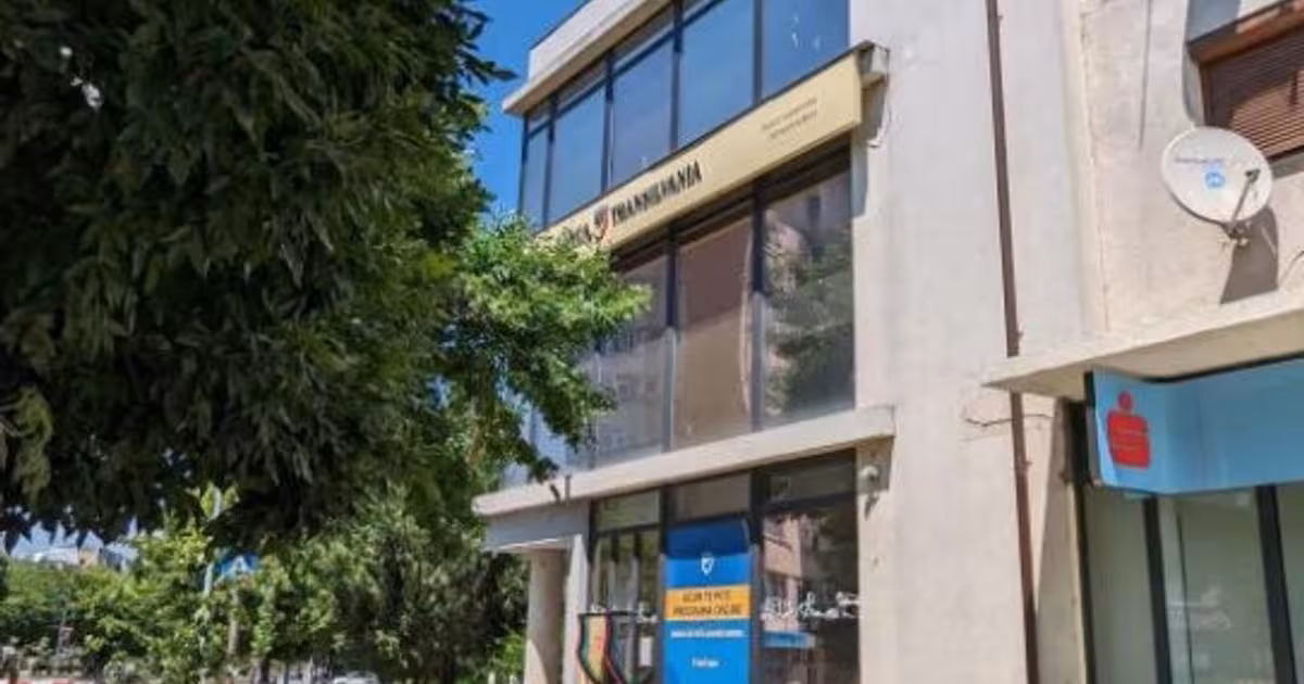 Spațiu comercial 360 mp în zona Farfuria, Călărași