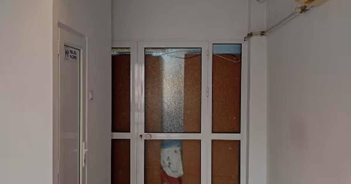 Spațiu comercial 60 mp în zona Nord, Călărași preț 360 € / lună | Imobiliare.ro