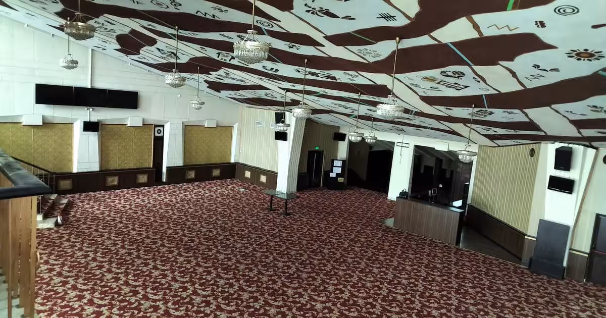 Spațiu comercial 1000 mp în zona Central, Pitești preț necomunicat