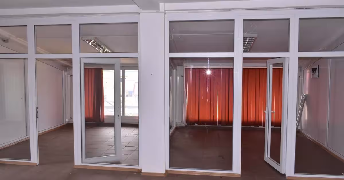 Spațiu comercial 740 mp în zona Craiovei, Pitești
